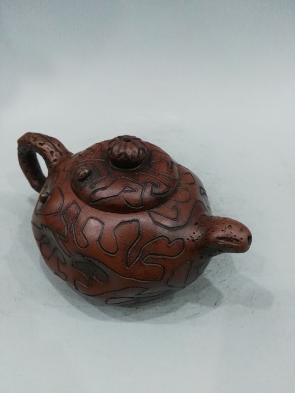 早期紫砂壶一把供春底款龚满睿细节如图所示此