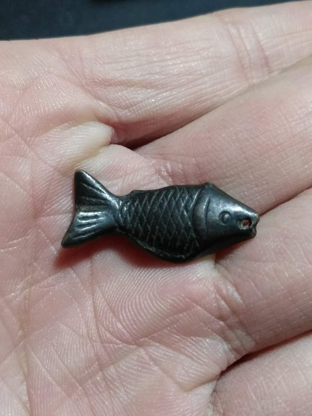 辽金青铜鱼!如图奇小.包浆温润