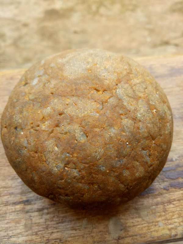 江石,有明显的沙金附着,像小石子粘合而成真假_图片_价格_评级-原石