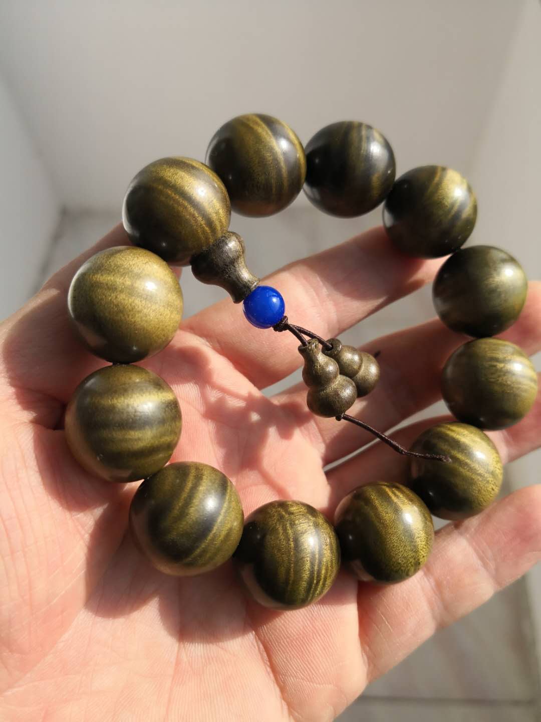 金丝楠木绿檀手串,水波纹极品
