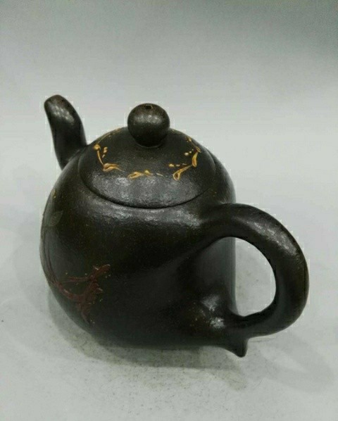 早期紫砂壶一把底款董翰细节如图所示此壶采用宜