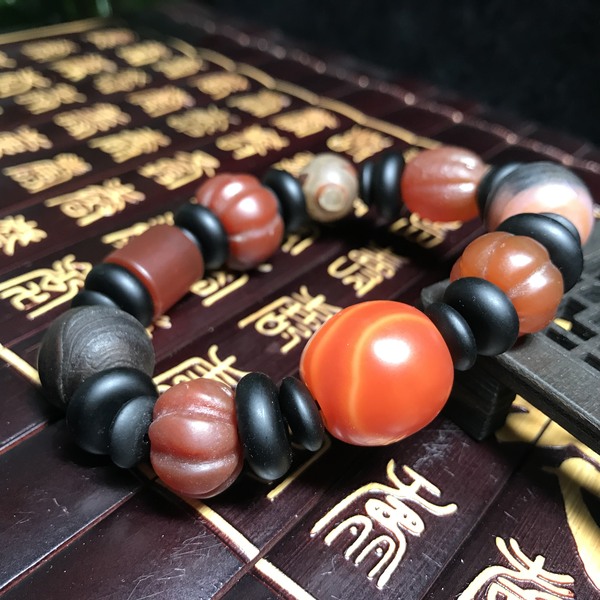 6西藏佛教七宝玛瑙手链天然玛瑙真品手串天眼玛瑙饰