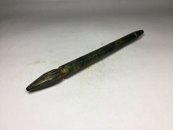 7y86玉毛笔判官笔长180mm宽15