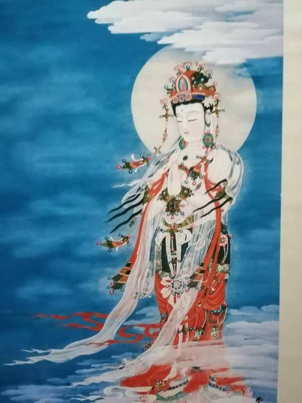 张大千款(覌音菩萨像)宣纸卷轴字画一幅,尺寸约16