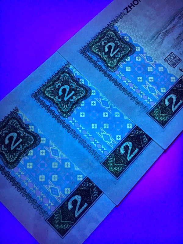 荧光皇后稀冠is惠拍802绿钻早期稀冠is68