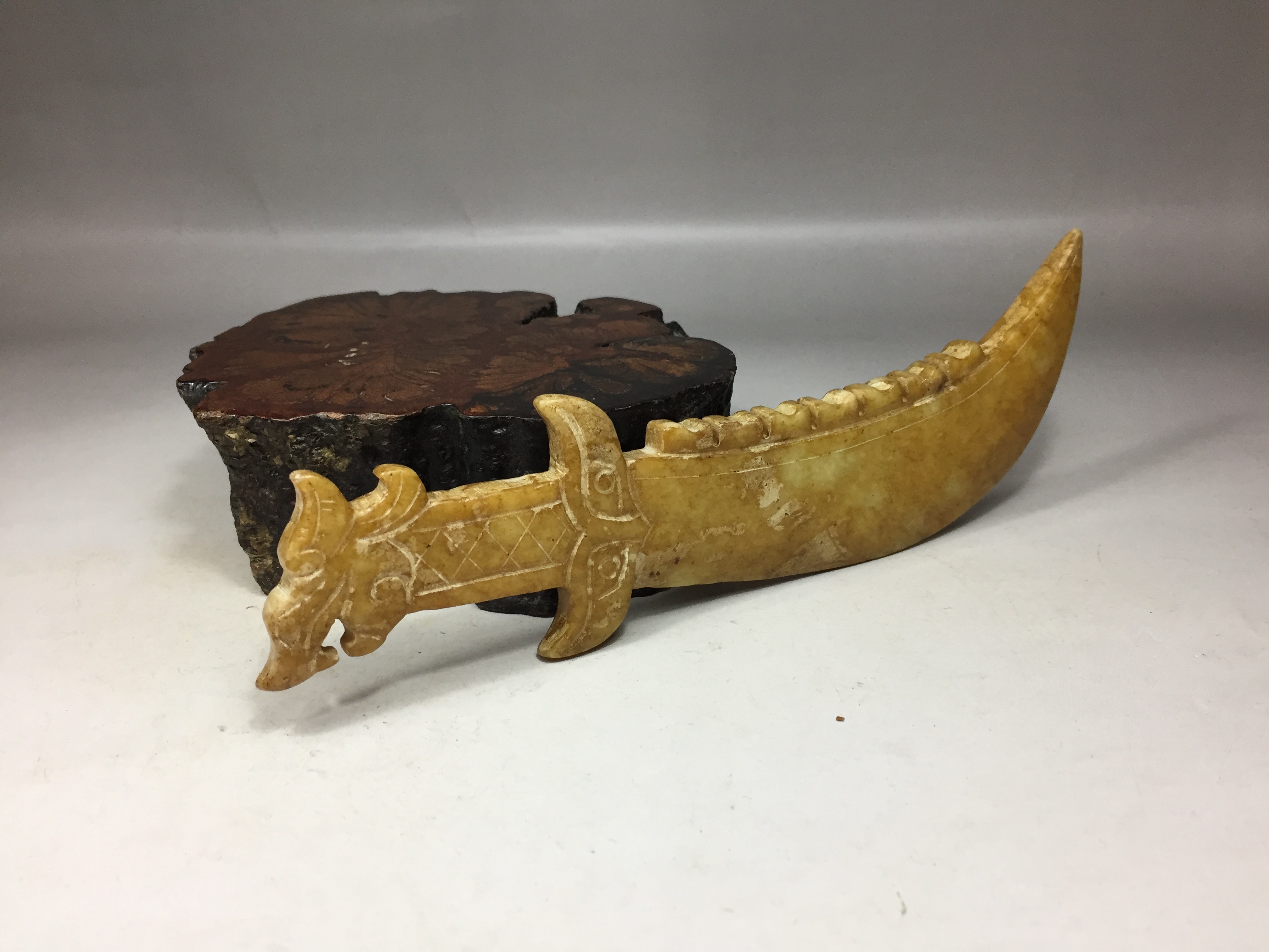 4y160 玉刀兵器玉器雕件