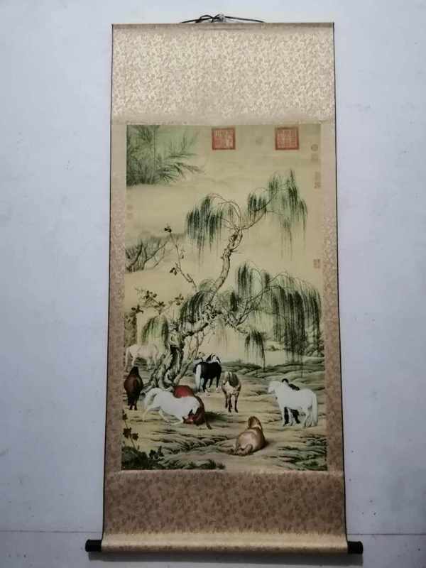 郎世宁款(八骏图)宣纸卷轴字画一幅,尺寸约170*