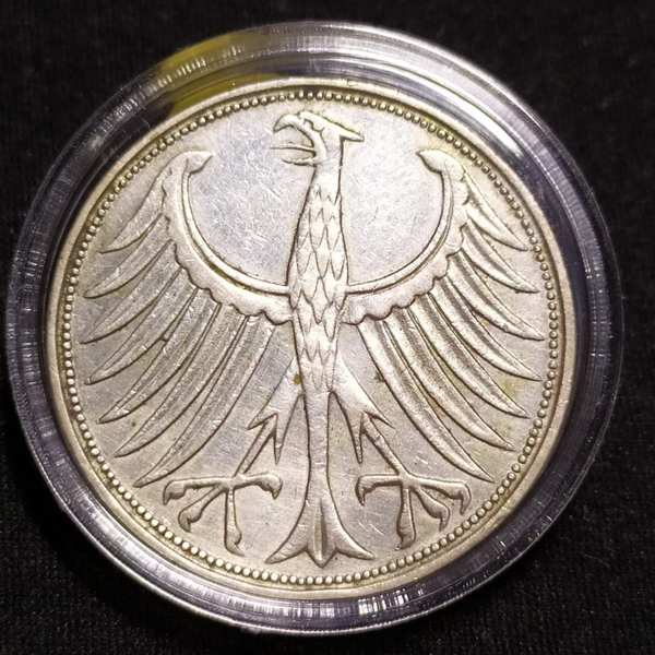 新春特惠1951年德国五马克鹰银币直径29毫米