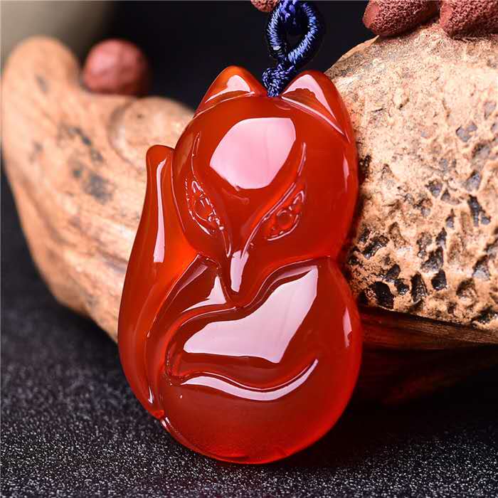 天然红玛瑙玉髓灵狐狸狐仙玉吊坠