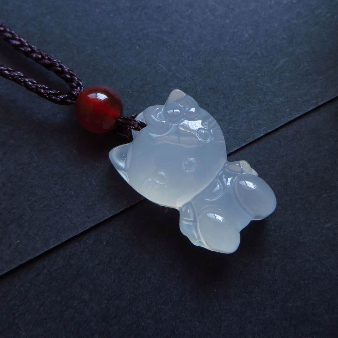 天然玛瑙玉髓卡通猫咪吊坠 可爱