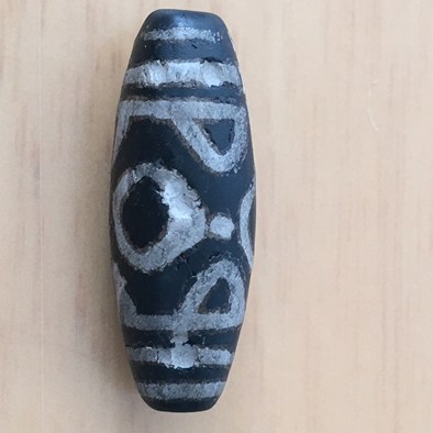 漏了千年不丹老天珠一枚千年到代的不丹老天珠