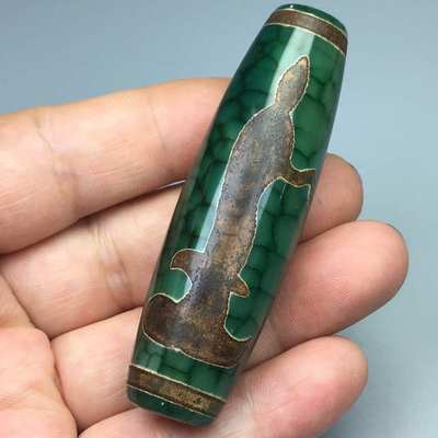 藏传*绿色龙纹观音老天珠,尺寸:70.8×20.