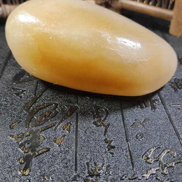 金丝玉冻光料11斤俏色冰透冻光原石小摆件光感