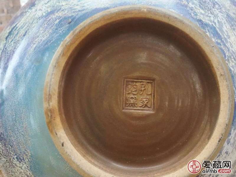孔家钧窑瓷坛一个