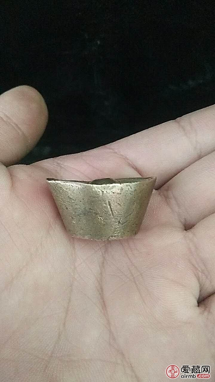 清代年间流通金锭圆宝