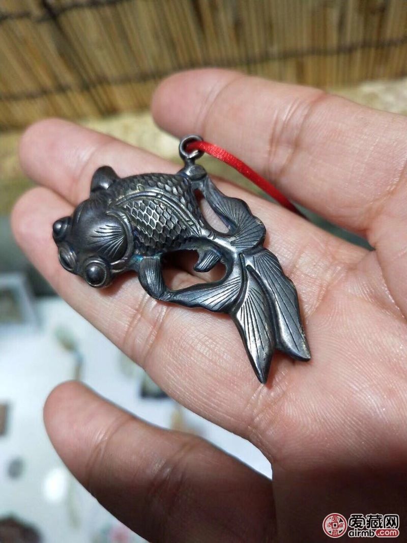 清朝老银饰金鱼一条,品相如图