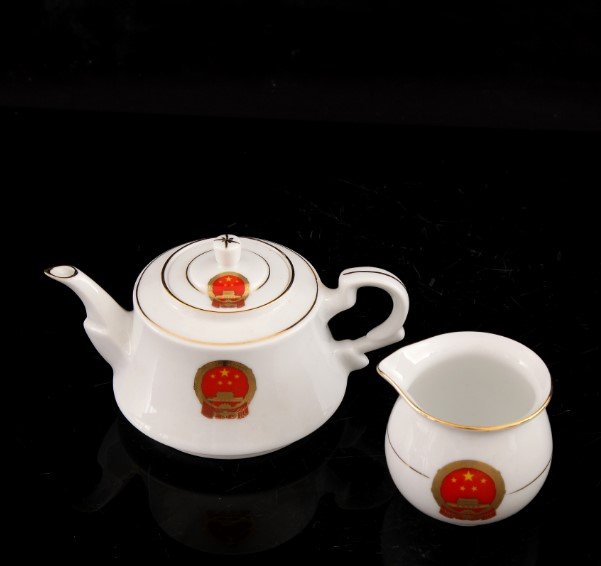 景德镇厂货瓷器7501红色官窑国徽八头描金功夫茶具
