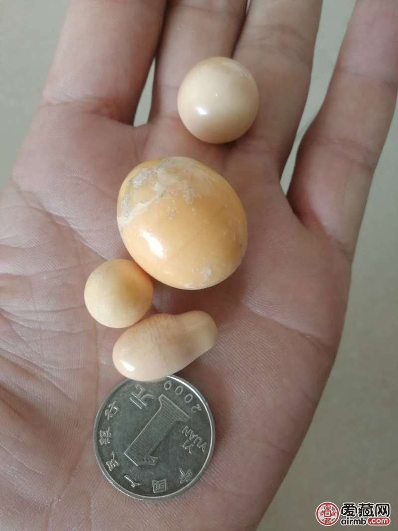 美乐珠!(龙珠)大小参照一元硬